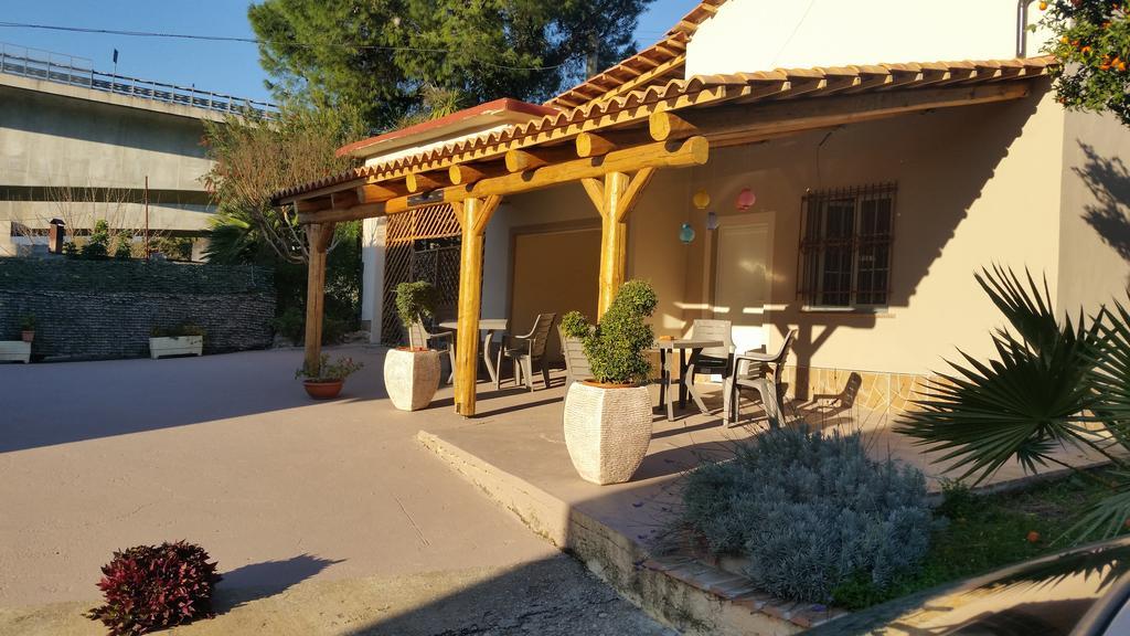 La Casa Dei Nonni Bed & Breakfast Кампания Екстериор снимка